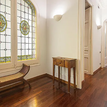 Apartament 4 En Calle Balmes - Stylish