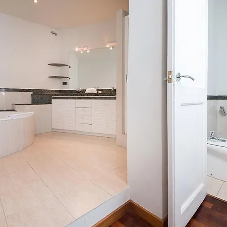 4 En Calle Balmes - Stylish Apartment